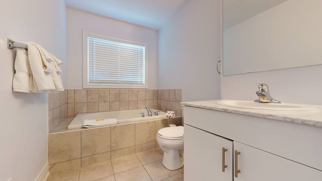 Photo of Bathroom in The Blue Mountains