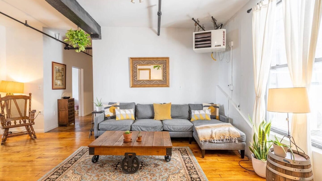 Photo of Livingroom in Williamsburg