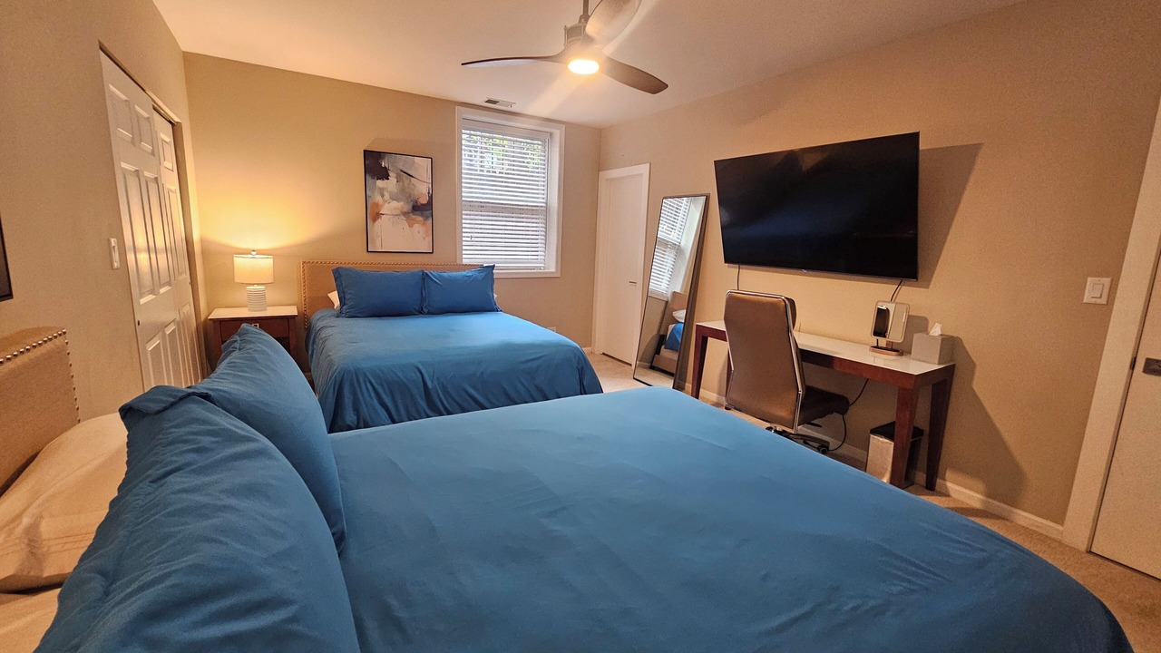 Photo of Bedroom in Wrigleyville