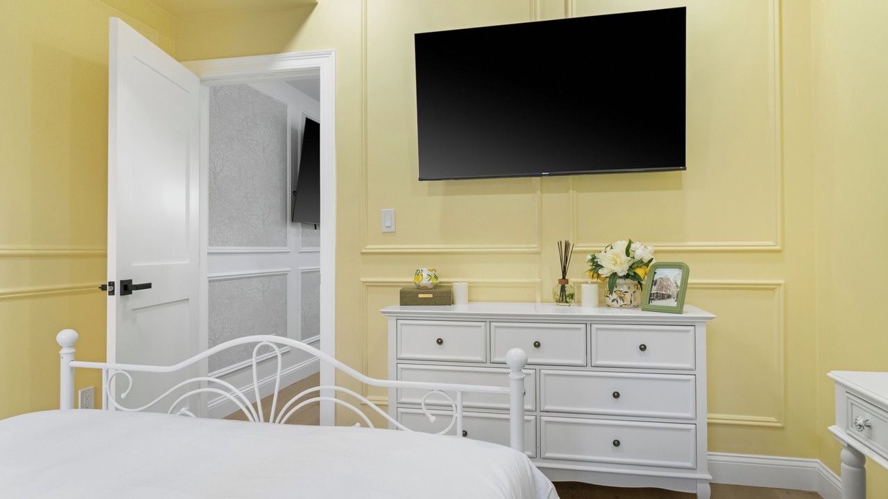 Photo of Bedroom in North End
