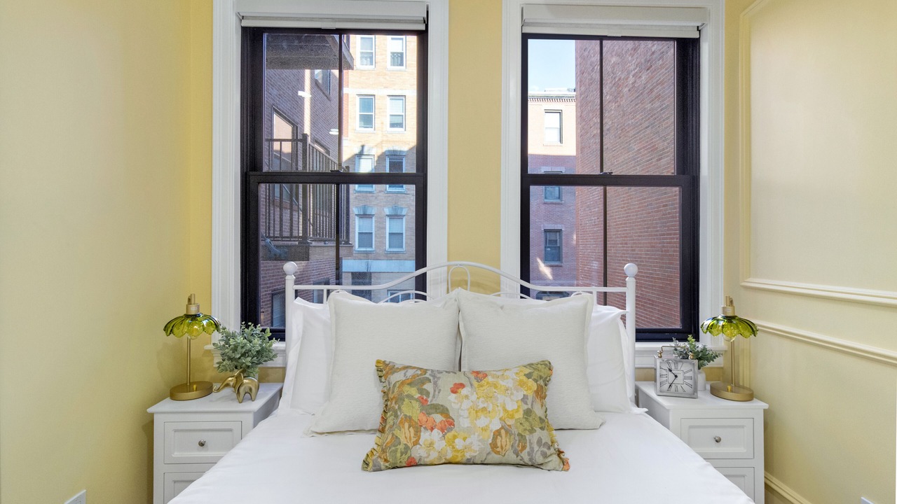 Photo of Bedroom in North End