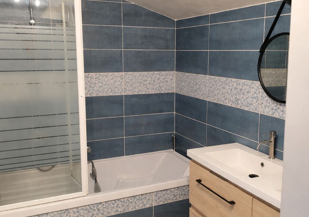 Photo of Bathroom in Anduze