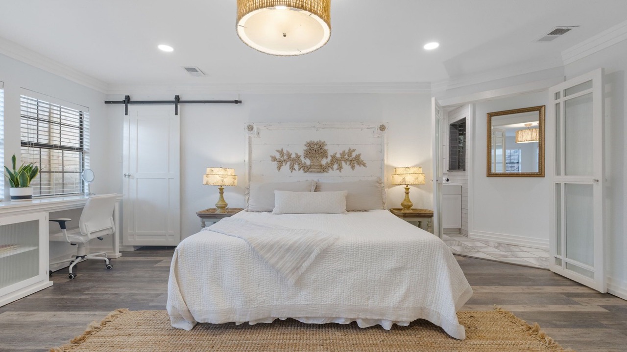 Photo of Bedroom in Pedernales Bend