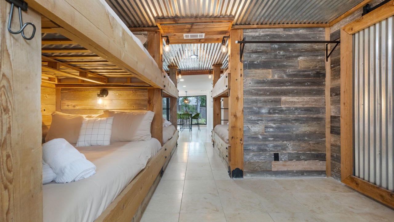 Photo of Bedroom in Pedernales Bend