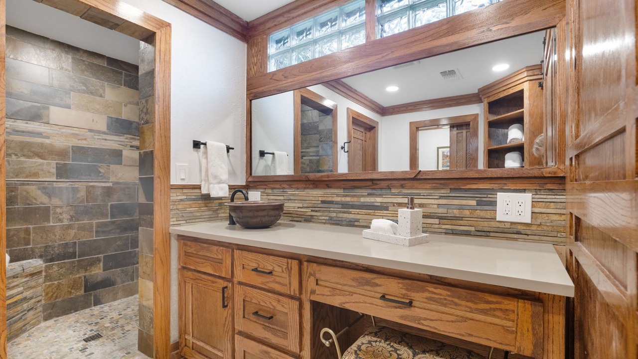 Photo of Bathroom in Pedernales Bend