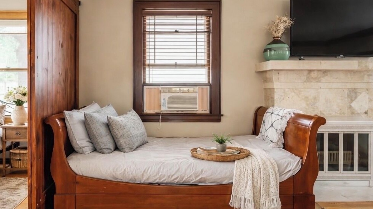 Photo of Bedroom in Cleveland