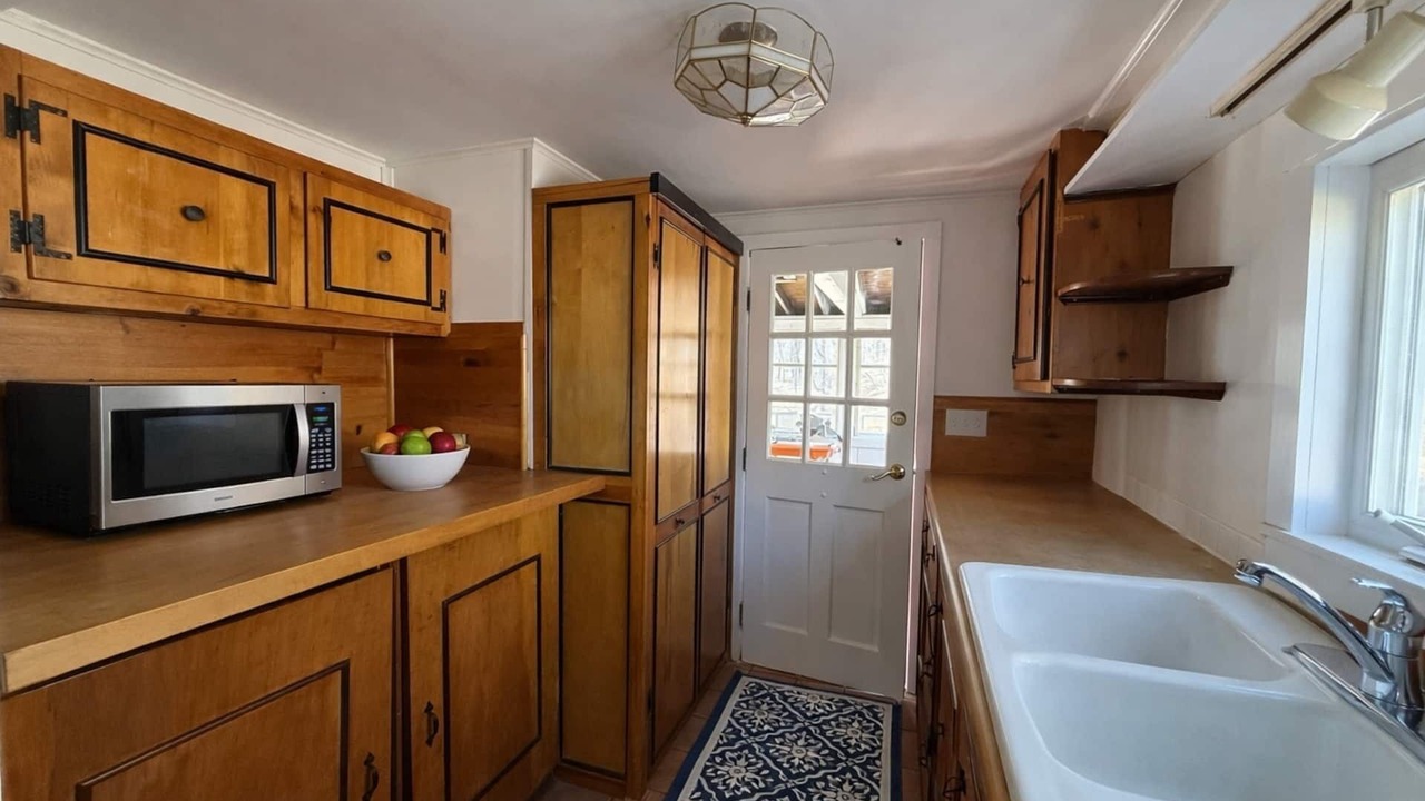 Photo of Kitchen in Clinton