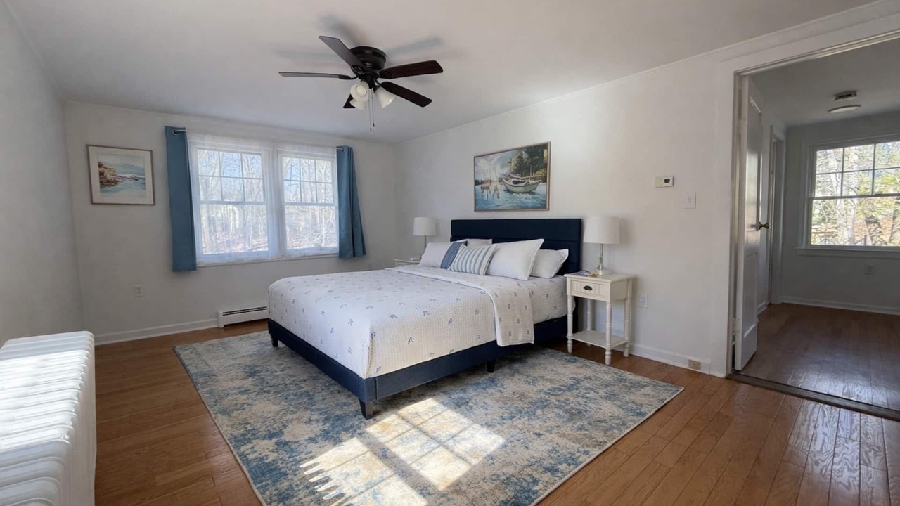 Photo of Bedroom in Clinton