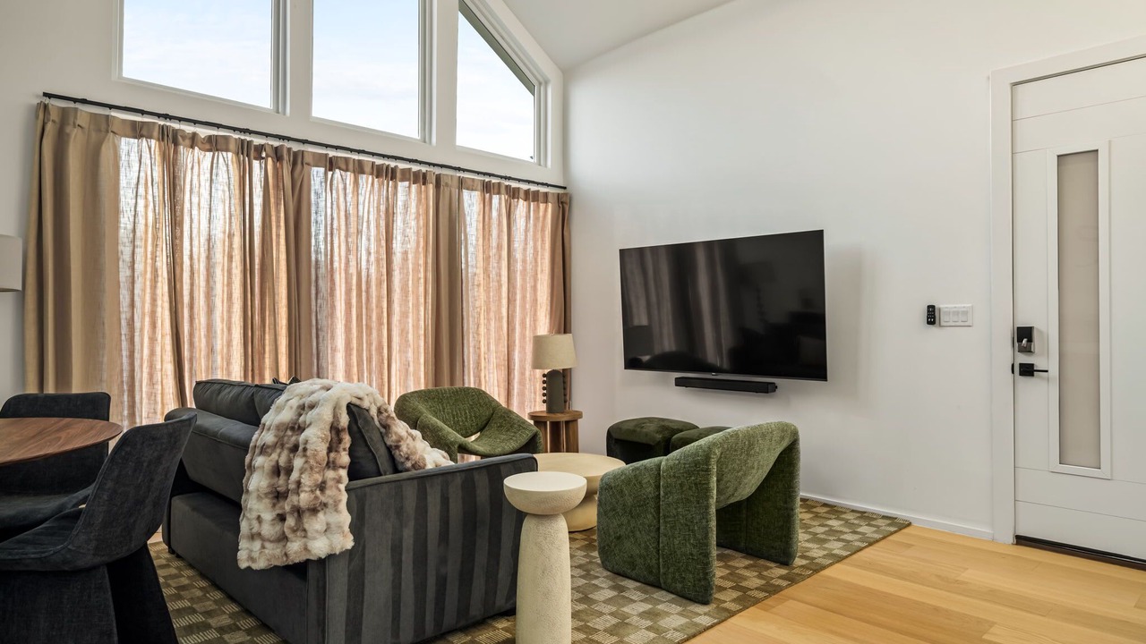 Photo of Livingroom in South Manchaca