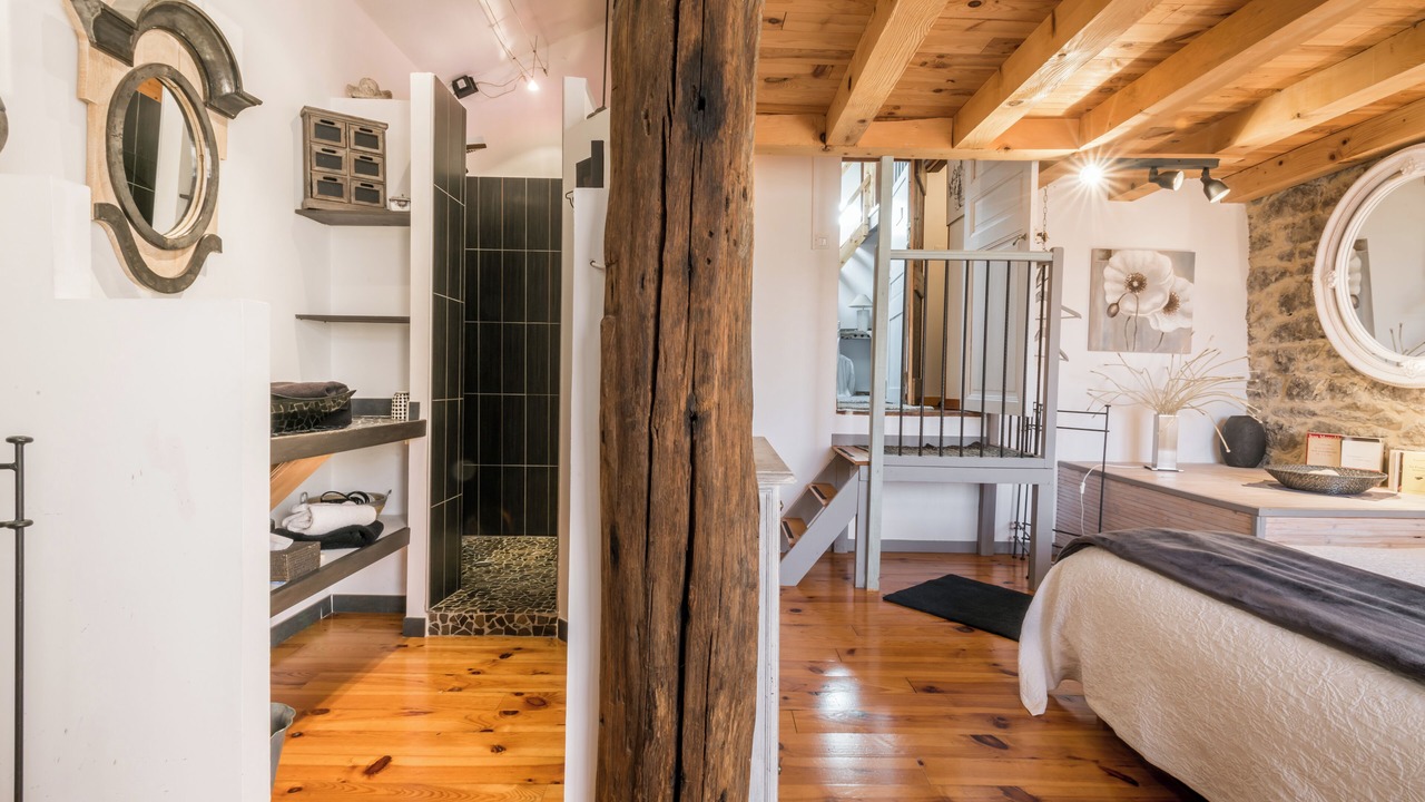 Photo of Bedroom in Lasserre