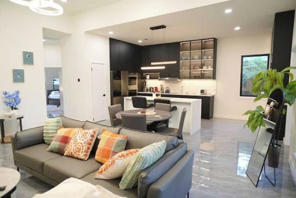 Photo of Livingroom in Northwest Dallas