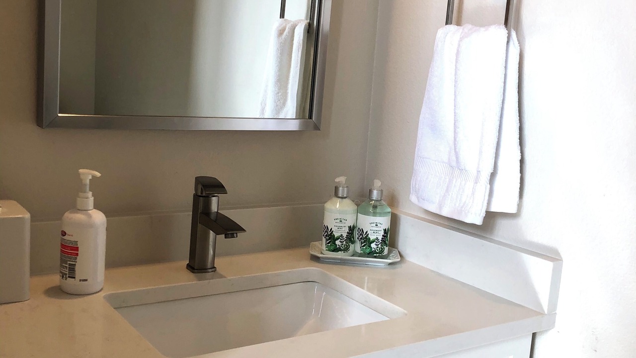 Photo of Bathroom in Peak's Suburban Addition