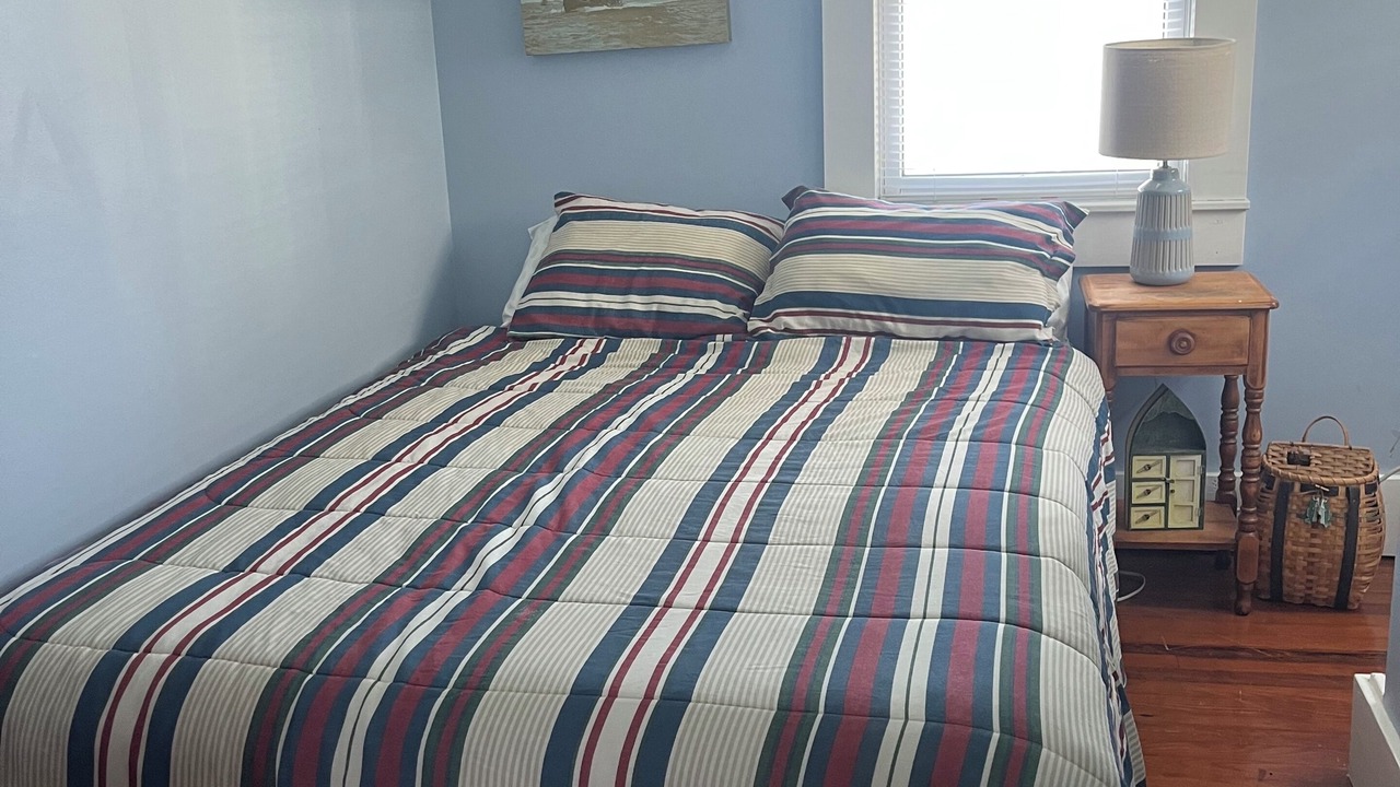 Photo of Bedroom in Lakewood