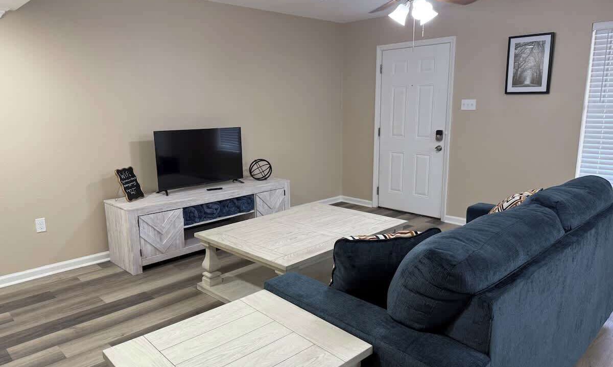 Photo of Livingroom in Slidell