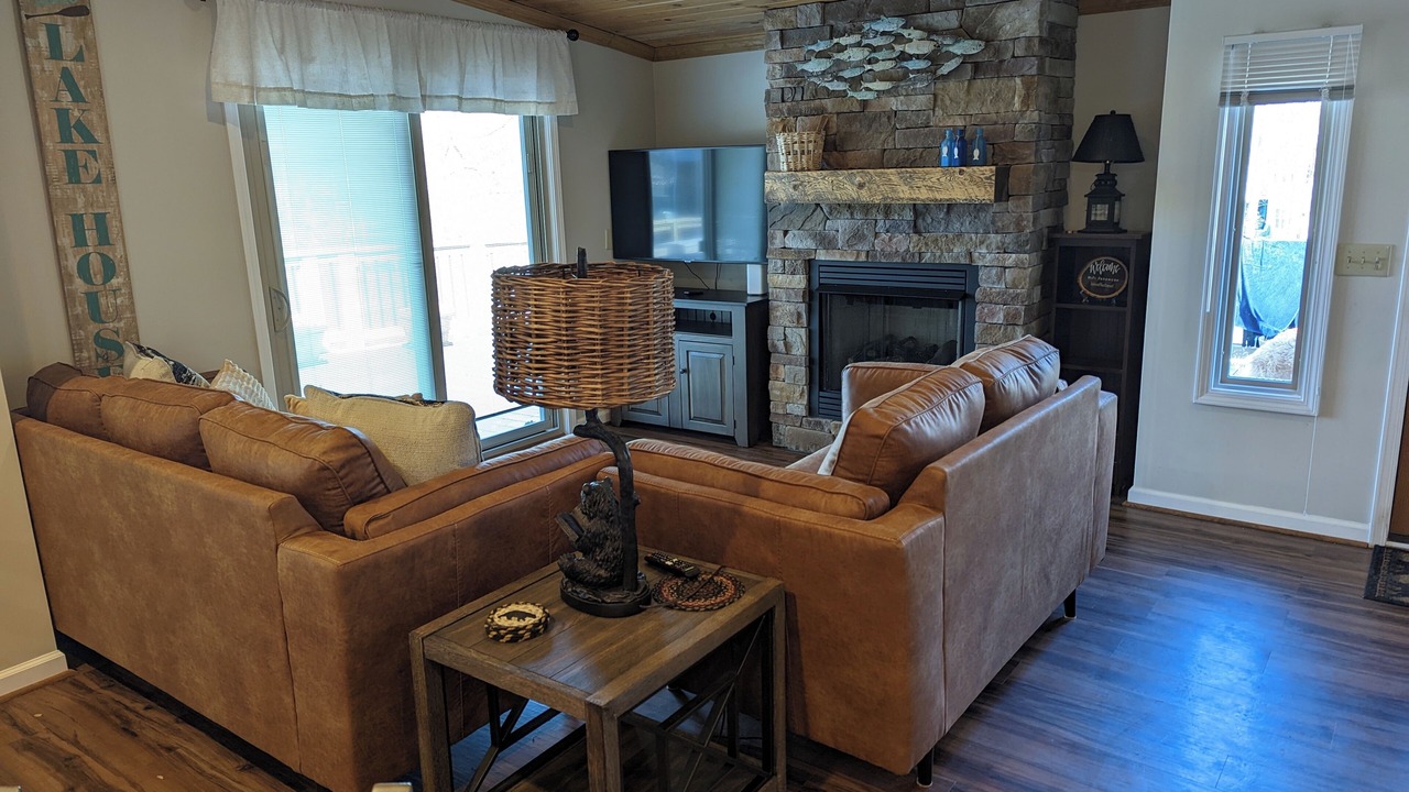 Photo of Livingroom in Huddleston