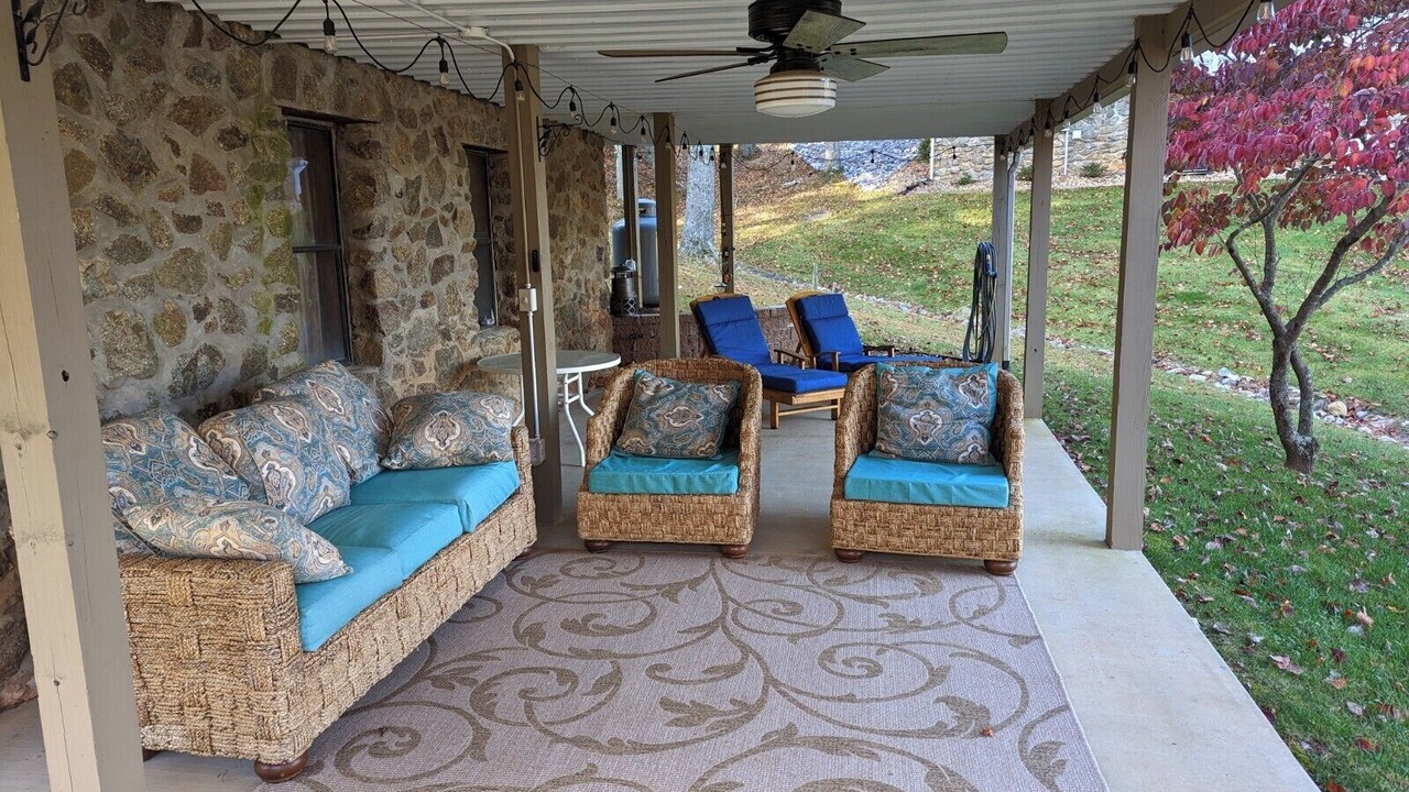 Photo of Patio Balcony in Huddleston