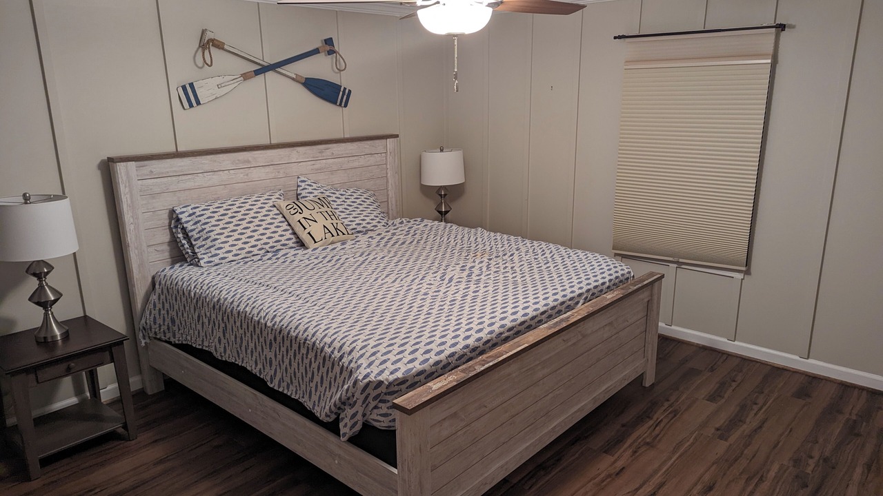 Photo of Bedroom in Huddleston