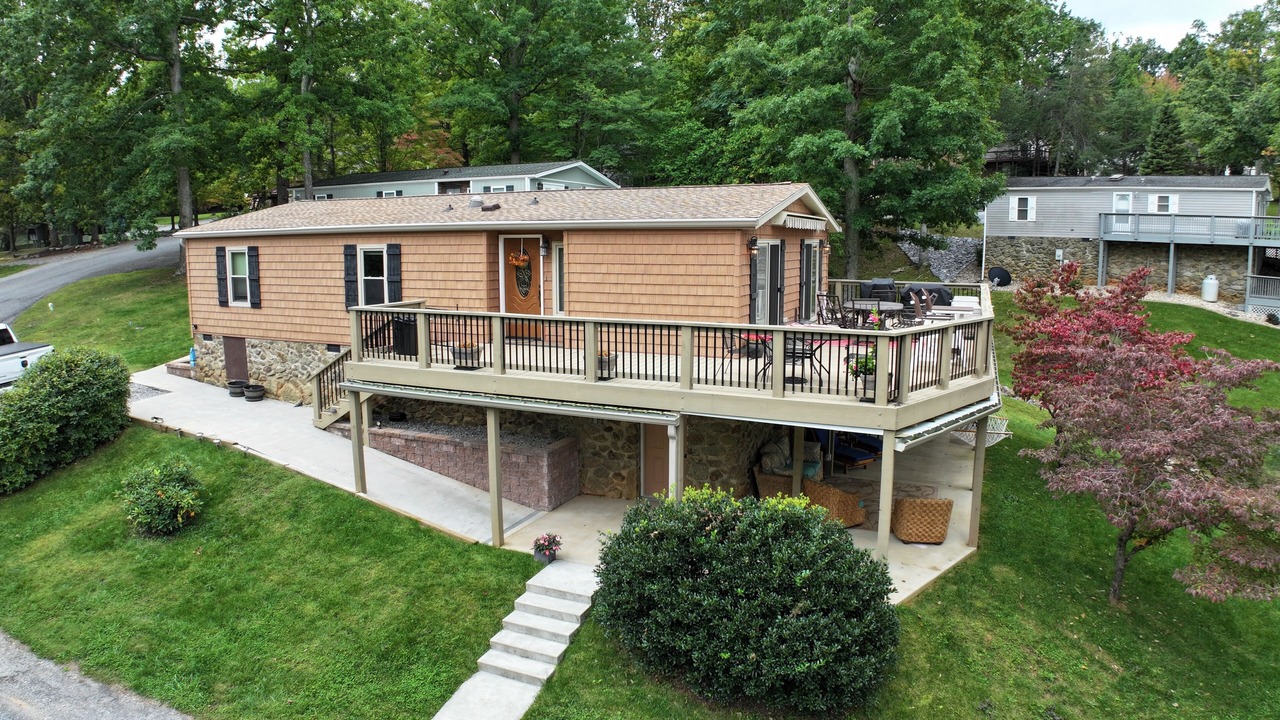 Photo of Outdoor in Huddleston