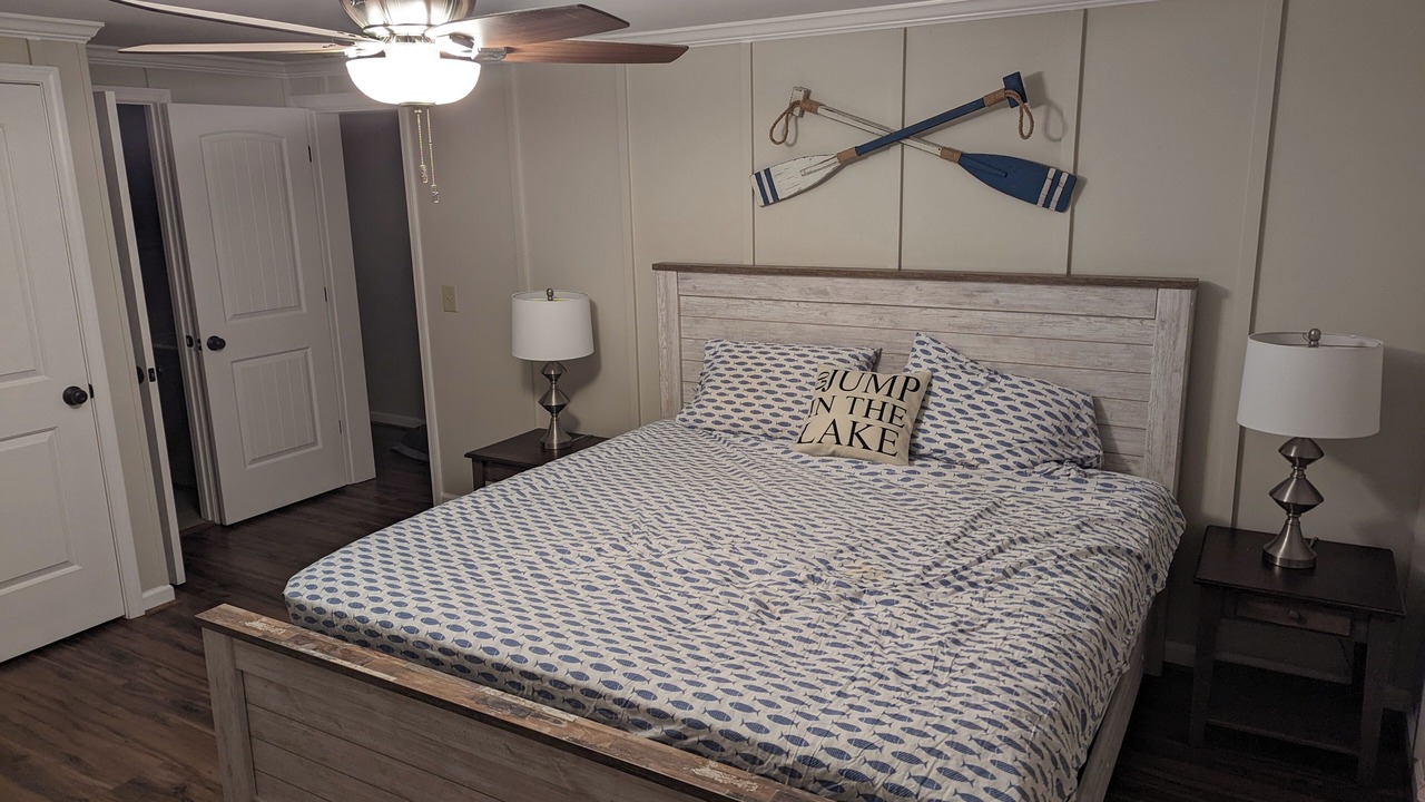 Photo of Bedroom in Huddleston