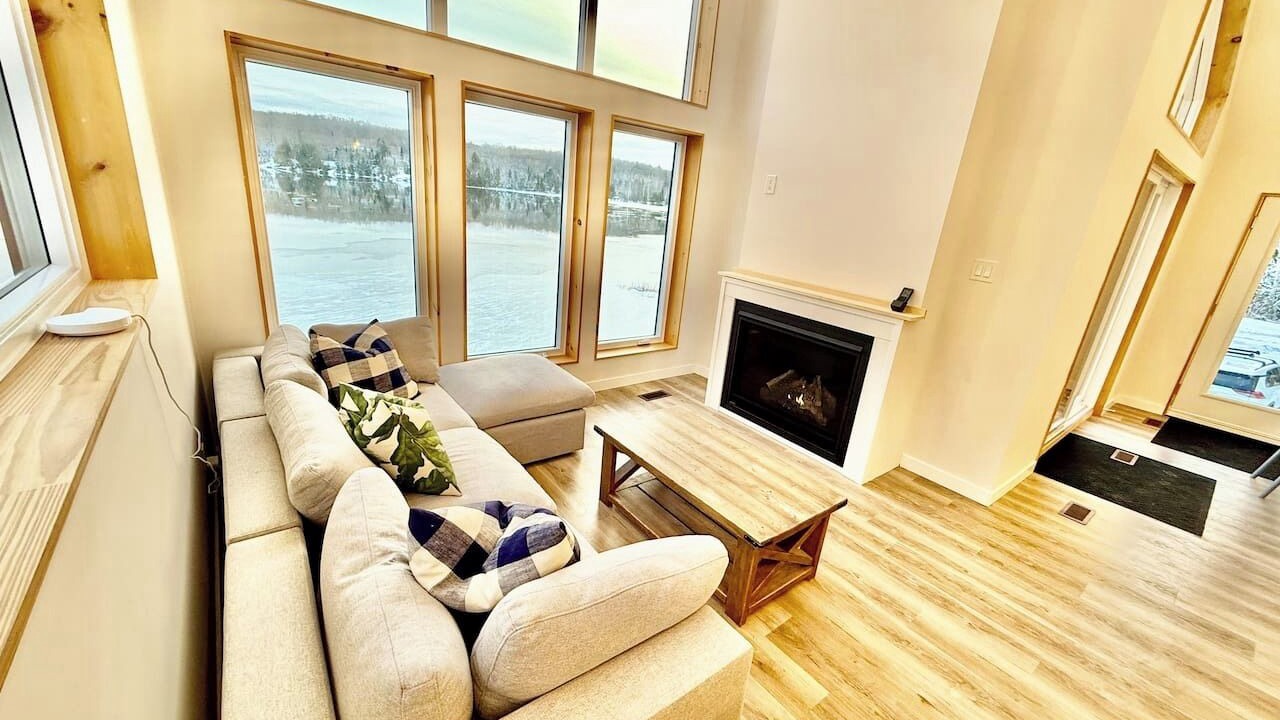 Photo of Livingroom in Perry