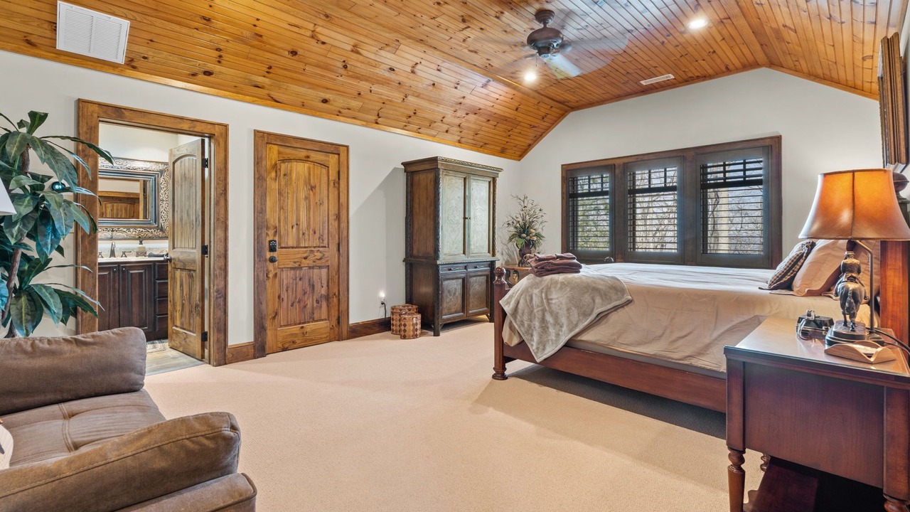 Photo of Bedroom in Foscoe
