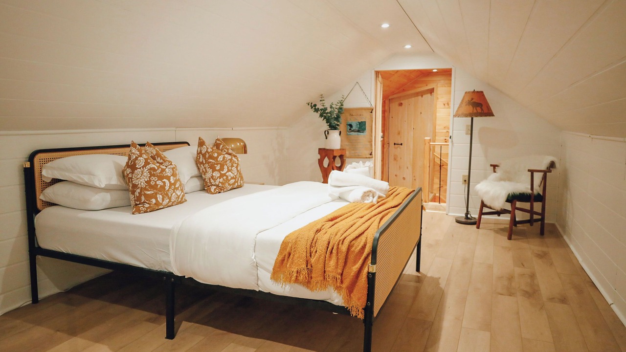 Photo of Bedroom in Frontenac