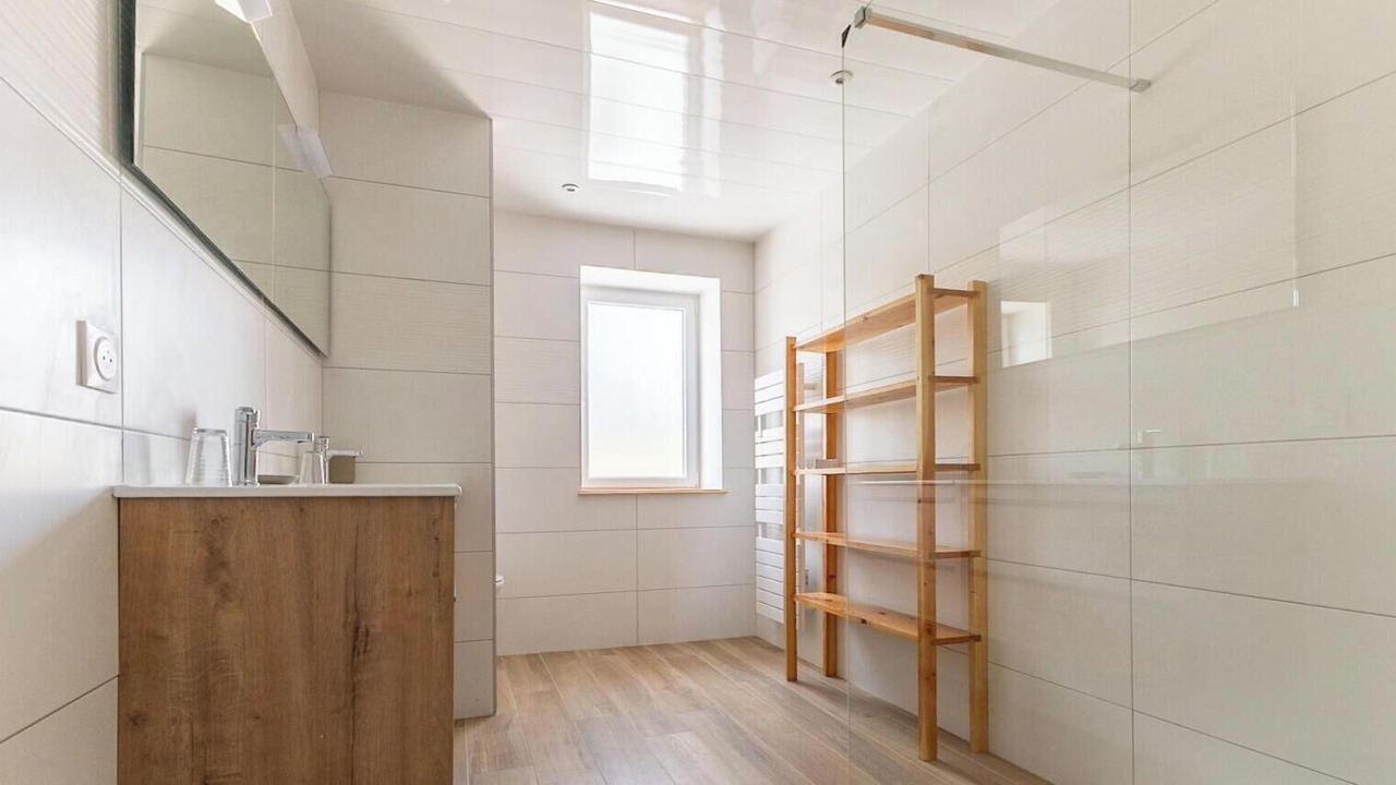 Photo of Bathroom in Gelles