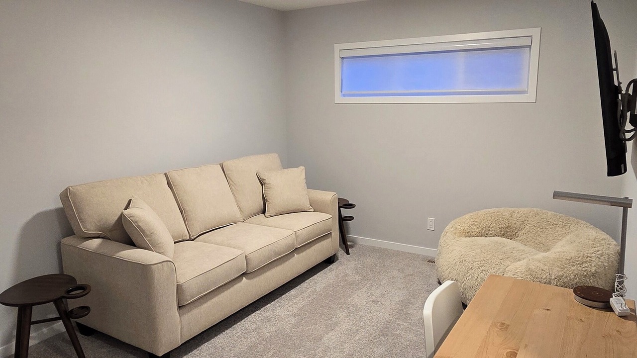 Photo of Livingroom in Southwest Calgary