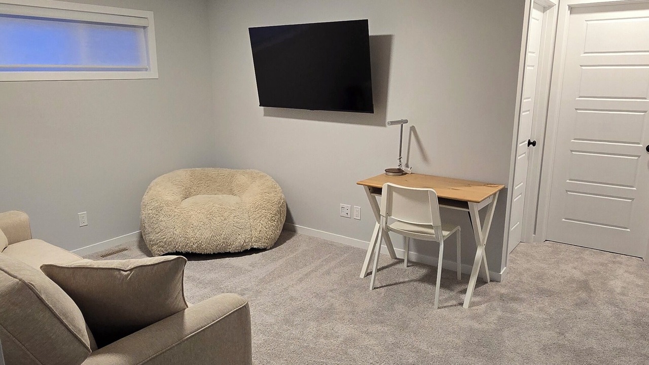 Photo of Livingroom in Southwest Calgary