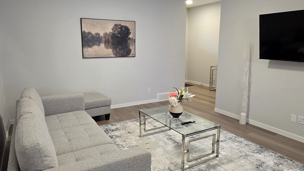 Photo of Livingroom in Southwest Calgary