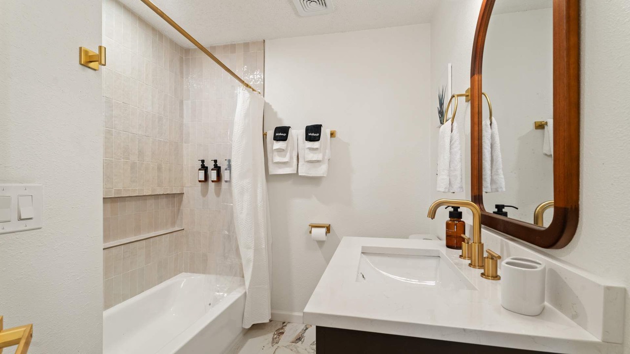 Photo of Bathroom in Central Oklahoma City