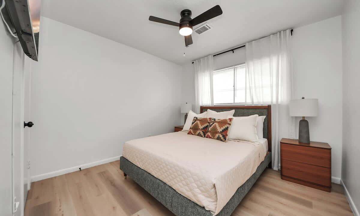 Photo of Bedroom in Southbelt/Ellington