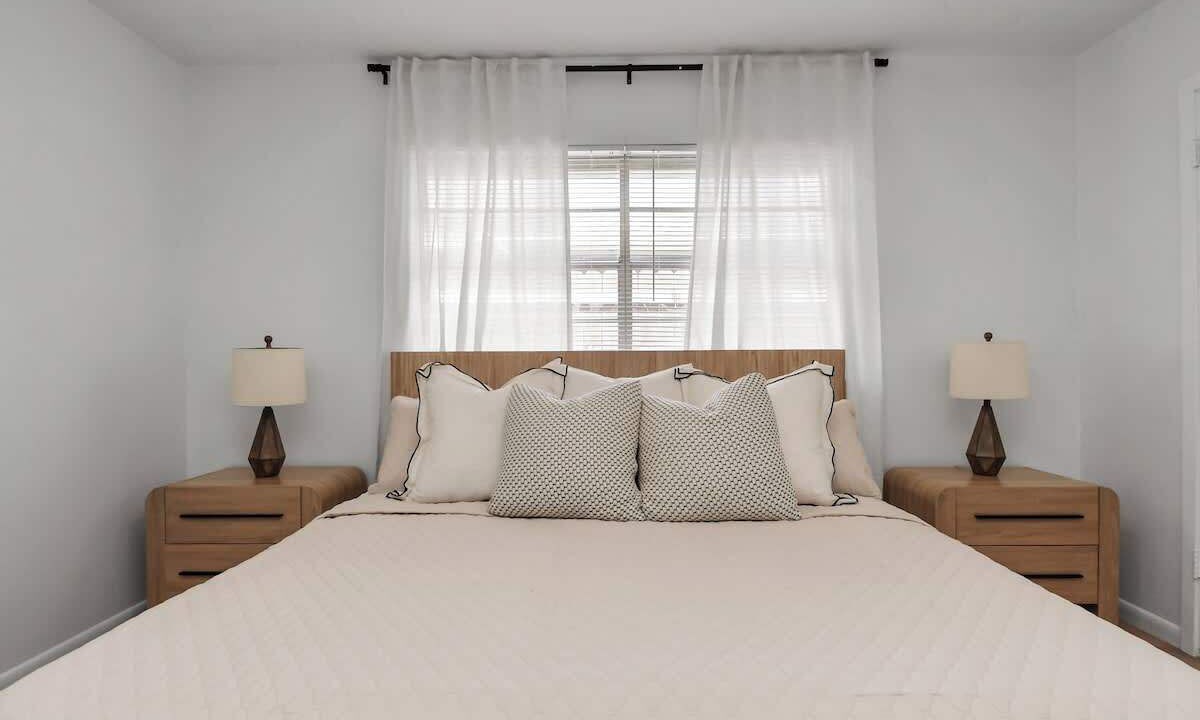Photo of Bedroom in Southbelt/Ellington