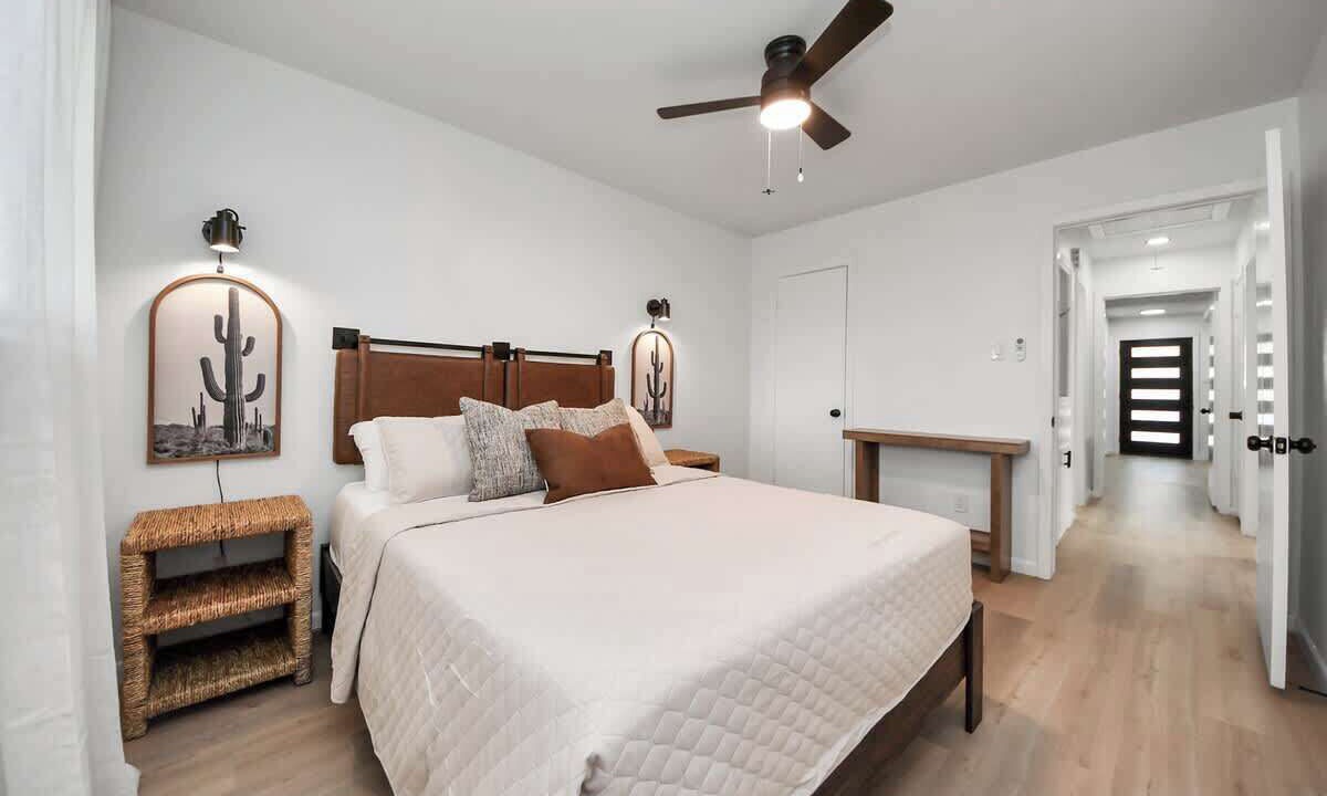 Photo of Bedroom in Southbelt/Ellington