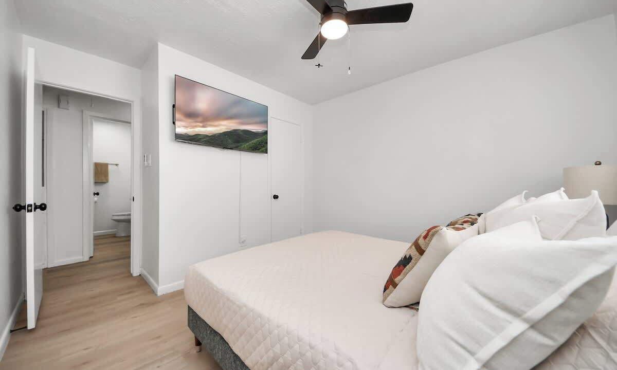 Photo of Bedroom in Southbelt/Ellington