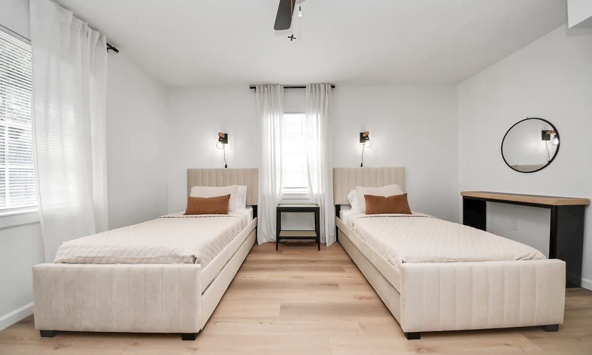 Photo of Bedroom in Southbelt/Ellington