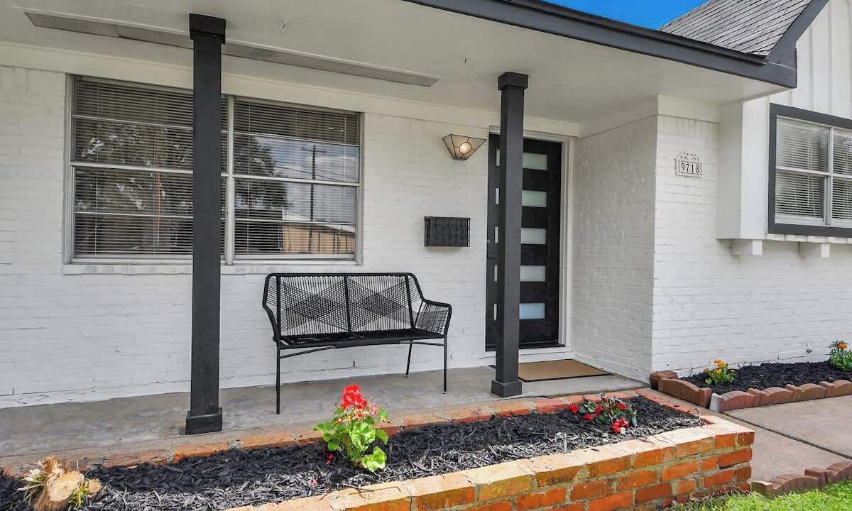 Photo of Outdoor in Southbelt/Ellington