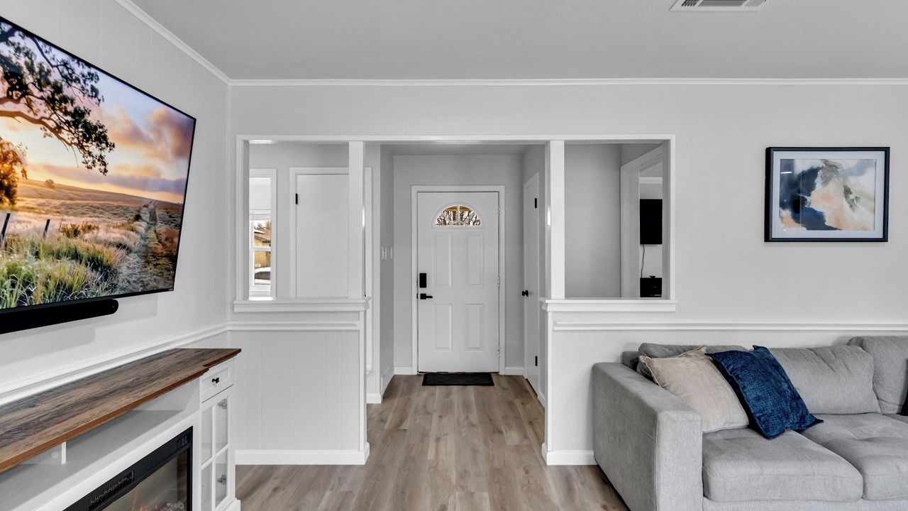 Photo of Livingroom in Bedford