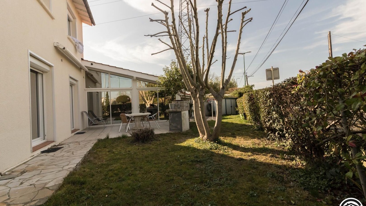 Photo of Patio Balcony in Aussonne