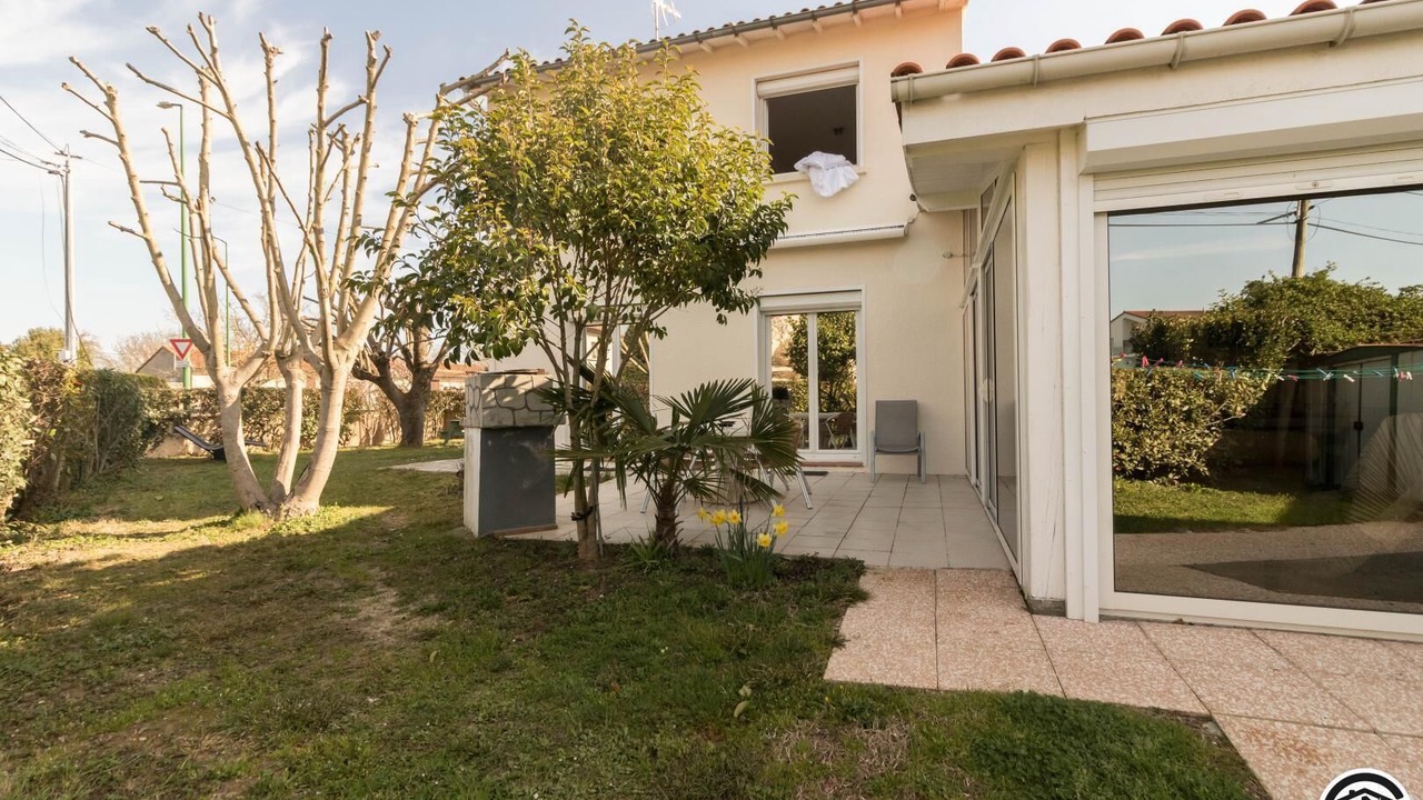 Photo of Patio Balcony in Aussonne