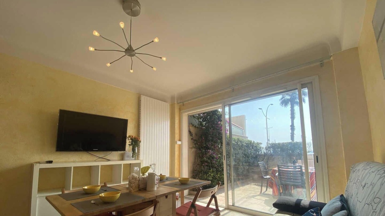 Photo of Livingroom in La Jetee