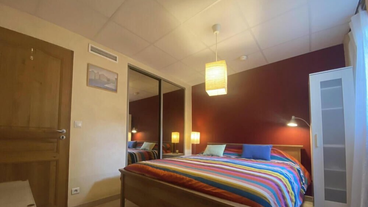 Photo of Bedroom in La Jetee