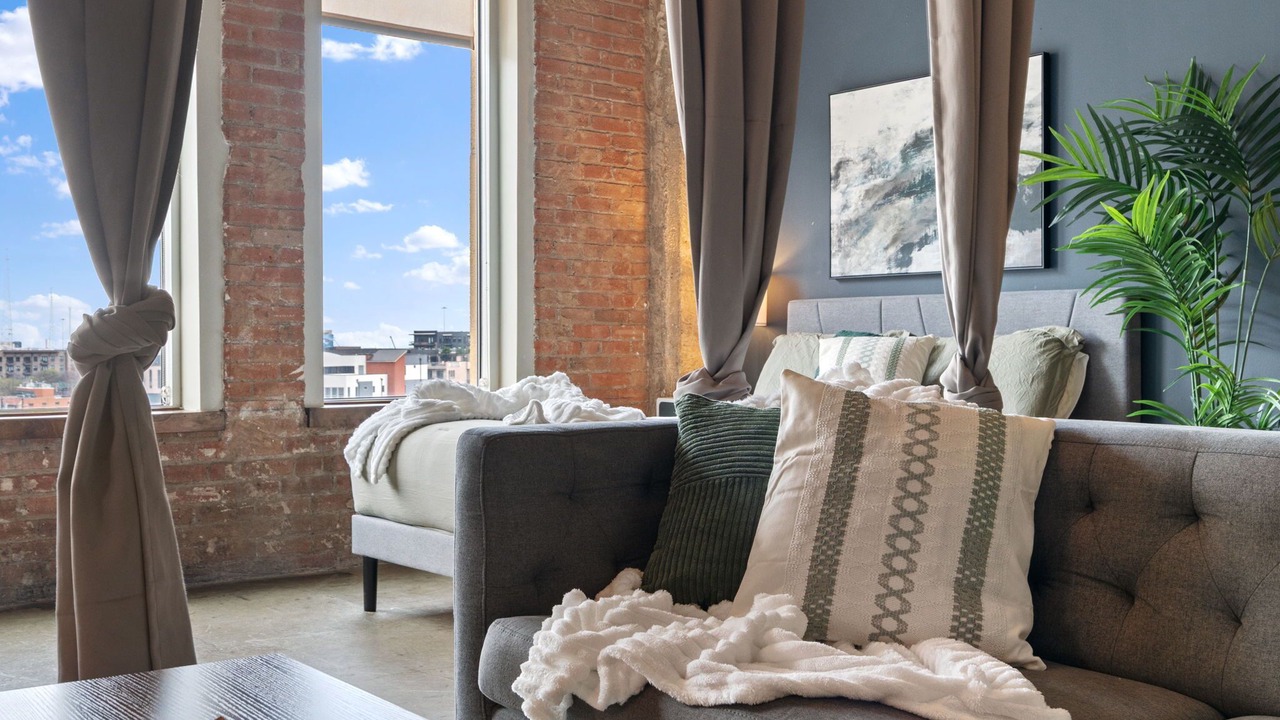 Photo of Livingroom in Downtown Dallas