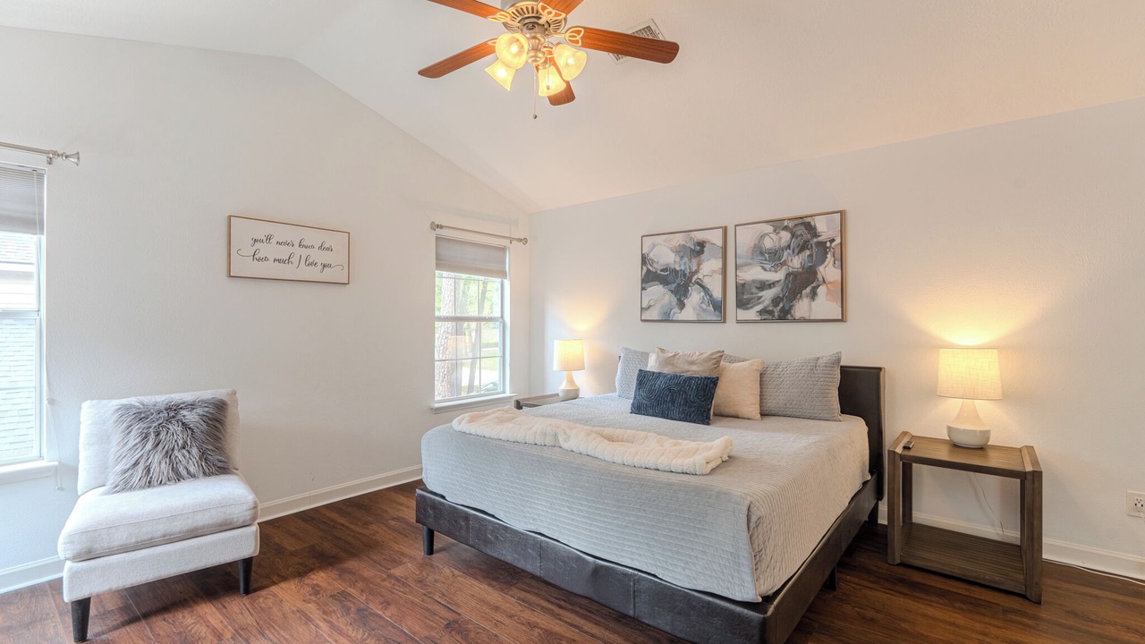 Photo of Bedroom in Panther Creek