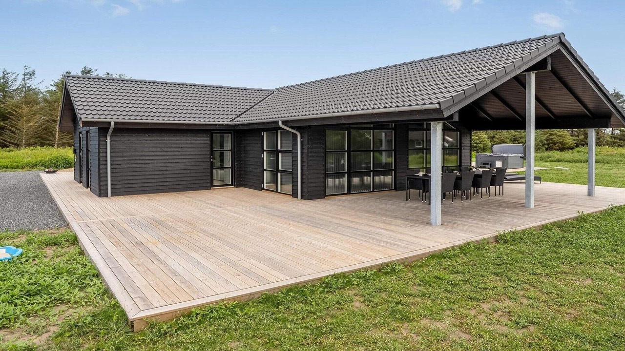 Photo of Outdoor in Lokken