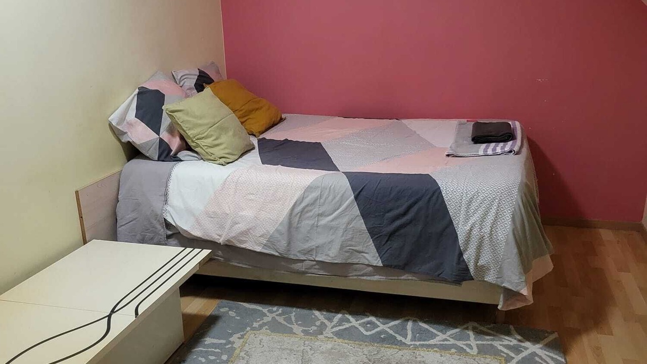 Photo of Bedroom in Quartier Saint-Clement - Jardin des Plantes