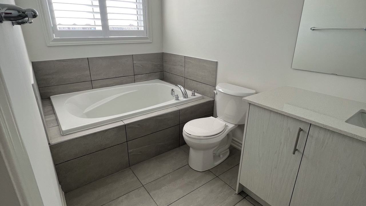 Photo of Bathroom in Lindsay
