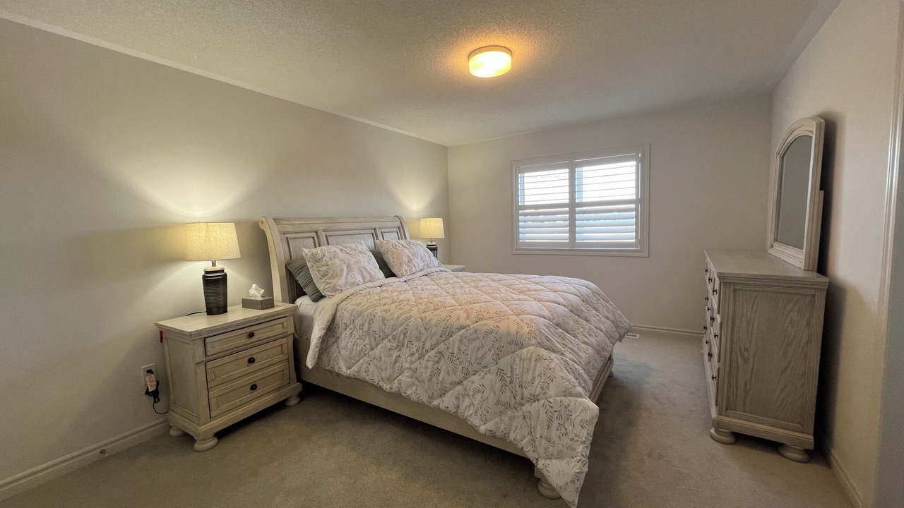 Photo of Bedroom in Lindsay