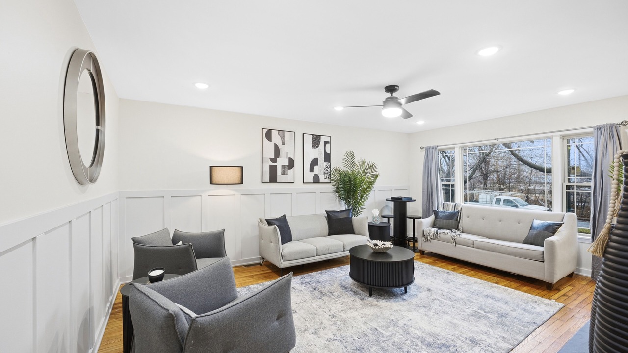Photo of Livingroom in West Pullman