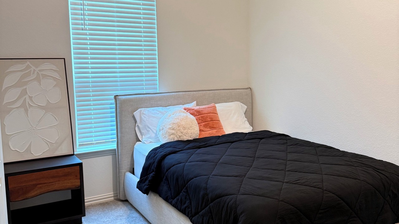 Photo of Bedroom in Hutto